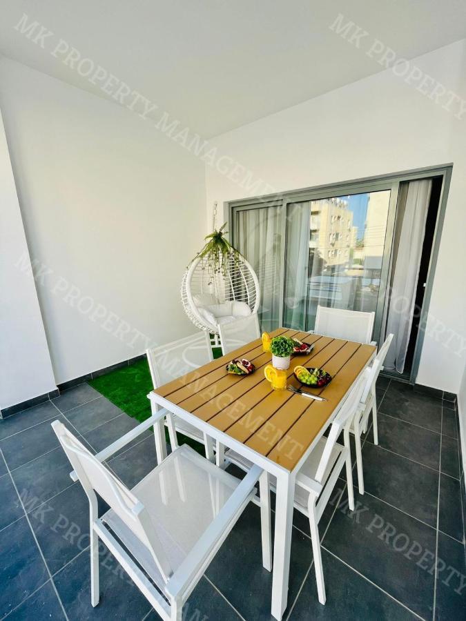 Coastal Getaway Apartment Larnaca Exterior photo